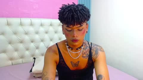 im NiallDun online show from 01-17-25, 06:57