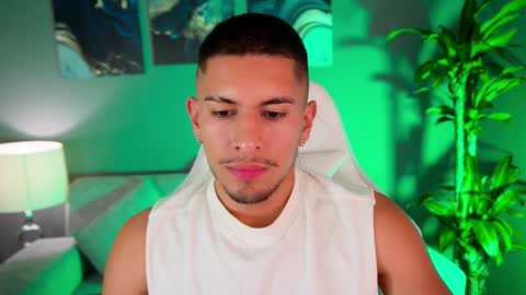 AARON  online show from 01-07-25, 03:24