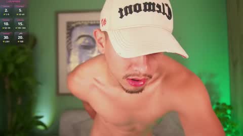 AARON  online show from 03-01-25, 09:18