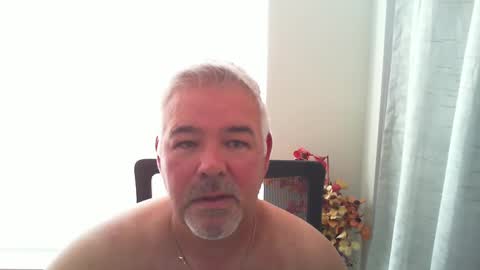 Snapshot of aarosteev chatting on 02-19-25, 04:44 Jason online show from 02-19-25, 04:44