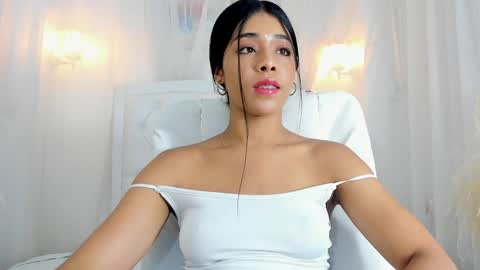 Snapshot of aary_ chatting on 01-24-25, 04:06 Ary online show from 01-24-25, 04:06