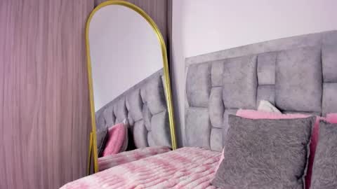 Snapshot of aary_ chatting on 11-19-25, 08:31 Ary online show from 11-19-25, 08:31