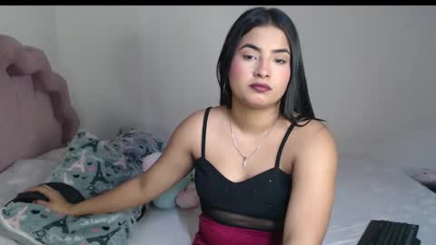 Snapshot of abbie777 chatting on 01-06-25, 06:31 abbie777 online show from 01-06-25, 06:31