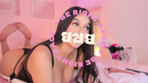 Snapshot of abbie_foxxx chatting on 01-19-25, 12:06 abbie online show from 01-19-25, 12:06