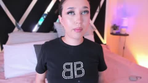 Snapshot of abbie_foxxx chatting on 09-22-25, 07:27 abbie online show from 09-22-25, 07:27