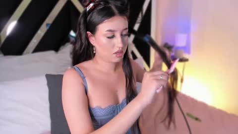 Snapshot of abbie_foxxx chatting on 09-23-25, 07:28 abbie online show from 09-23-25, 07:28