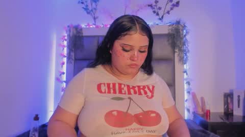 Snapshot of abbiee_collins chatting on 02-15-26, 04:53 abbiee_collins online show from 02-15-26, 04:53