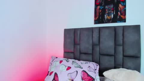 abby jones online show from 10-18-25, 03:42