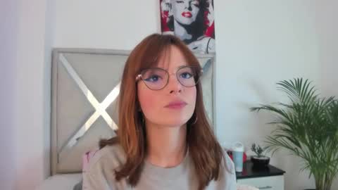 Snapshot of abby_jones2 chatting on 01-16-26, 03:43 abby jones online show from 01-16-26, 03:43