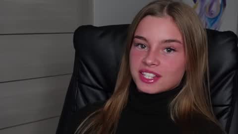 ABBY LAKER online show from 12-17-24, 03:49