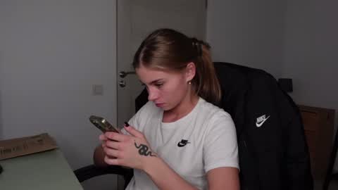 ABBY LAKER online show from 01-08-25, 09:01