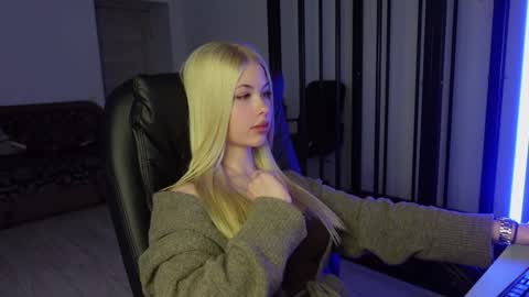 ABBY LAKER online show from 02-27-25, 12:13