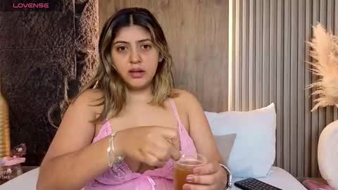 Abbygail online show from 11-06-25, 12:28