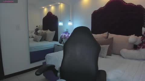 Abby Roux online show from 10-24-25, 03:36