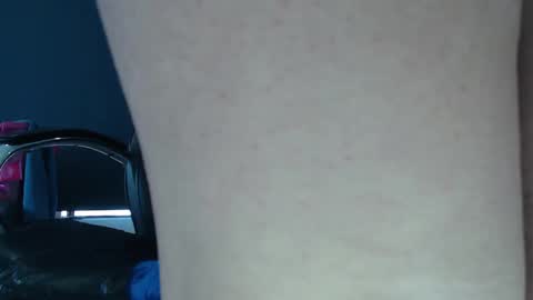 Snapshot of abby_taylorr_ chatting on 02-18-25, 01:44 Vannesa online show from 02-18-25, 01:44