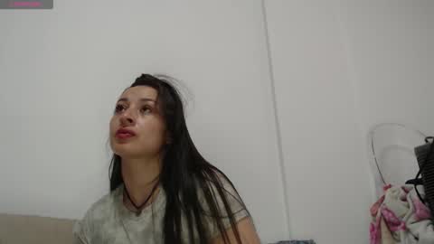 Snapshot of abby_taylorr_ chatting on 11-22-25, 11:20 Vannesa online show from 11-22-25, 11:20