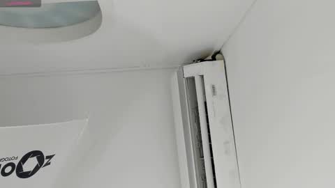 abbyswan_ online show from 02-05-26, 11:48