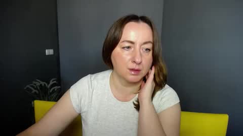 abbytaylorr online show from 11-02-25, 07:11