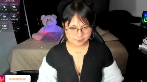 Snapshot of abbyxlee chatting on 02-20-25, 10:37 online show from 02-20-25, 10:37