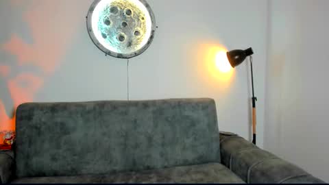 Snapshot of abellaconnor chatting on 02-21-26, 11:50 Abella and Kendra online show from 02-21-26, 11:50