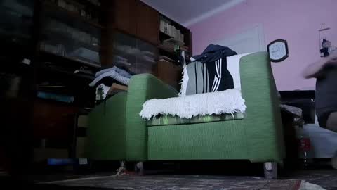 Snapshot of abender82 chatting on 12-20-24, 10:11 Abender online show from 12-20-24, 10:11