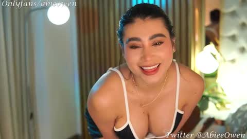 Snapshot of abie_owen chatting on 02-21-25, 01:00 abie_owen online show from 02-21-25, 01:00