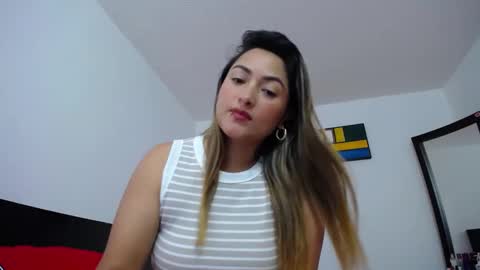 ximena online show from 12-22-24, 02:49