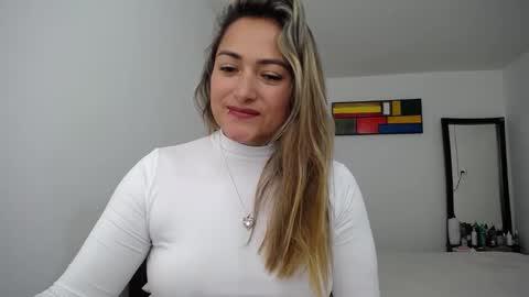 ximena online show from 01-27-25, 02:13
