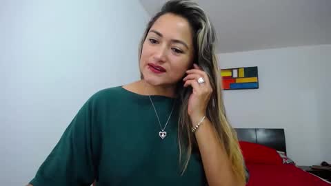 ximena online show from 02-22-25, 01:46
