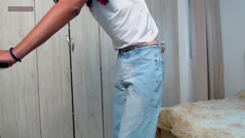 Abigail online show from 12-22-25, 12:35