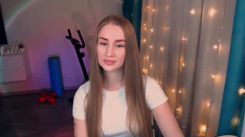 Snapshot of abigail_flex chatting on 02-26-25, 06:54 Anna online show from 02-26-25, 06:54