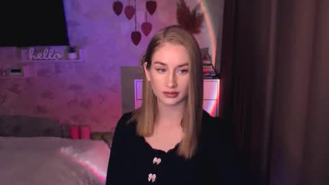 Snapshot of abigail_flex chatting on 11-03-25, 05:25 Anna online show from 11-03-25, 05:25