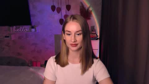 Snapshot of abigail_flex chatting on 11-12-25, 08:19 Anna online show from 11-12-25, 08:19