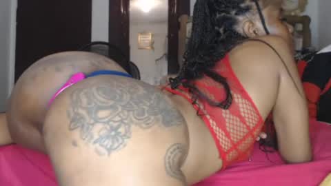 Snapshot of abigail_luv chatting on 07-29-26, 03:15 Abigail online show from 07-29-26, 03:15