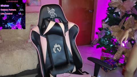 abigail_monroe__ online show from 12-17-24, 04:12