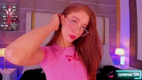 Snapshot of abigailcarter chatting on 03-08-25, 02:12 online show from 03-08-25, 02:12