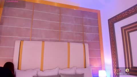 Snapshot of abigailcarter chatting on 10-20-25, 11:27 online show from 10-20-25, 11:27