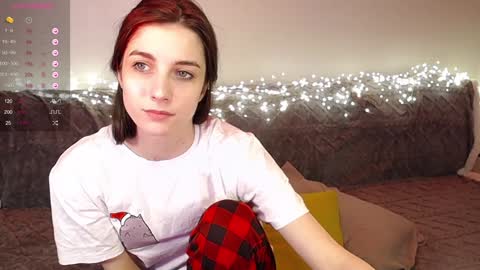 Snapshot of abigailwills chatting on 12-20-24, 10:22 Abigail online show from 12-20-24, 10:22