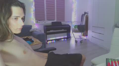 hi  cum in pvt noi extra tip online show from 02-06-25, 02:48