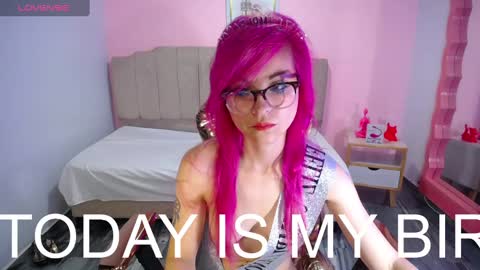 abril_ch_ online show from 09-25-25, 10:52