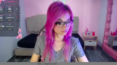 abril_ch_ online show from 10-14-25, 10:49