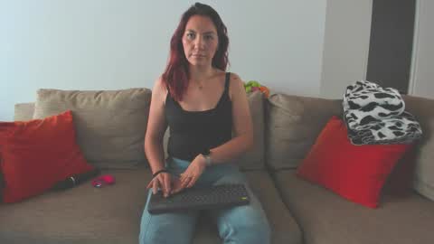 Snapshot of abril_fostter chatting on 10-17-25, 05:59 abril_fostter online show from 10-17-25, 05:59