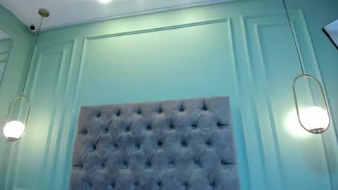 Abril jones online show from 02-07-25, 11:23