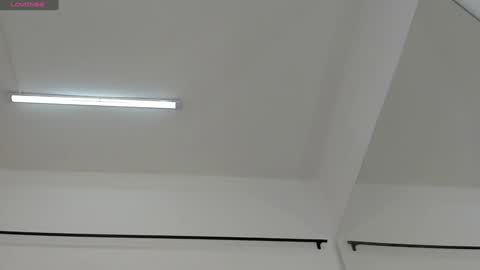 Snapshot of abril_ricci chatting on 12-28-24, 03:58 Abril  online show from 12-28-24, 03:58