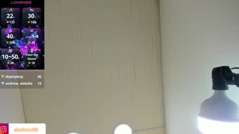 Snapshot of abril_ricci chatting on 01-29-25, 10:27 Abril  online show from 01-29-25, 10:27