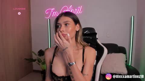 Snapshot of abril_w18 chatting on 01-29-25, 12:43 My name is Alexa. Please say hello I like to chat with you. If you have requests please use tip online show from 01-29-25, 12:43