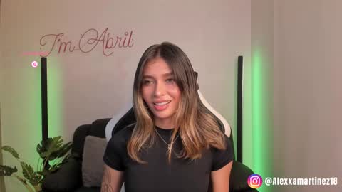 Snapshot of abril_w18 chatting on 02-28-25, 02:09 My name is Alexa. Please say hello I like to chat with you. If you have requests please use tip online show from 02-28-25, 02:09