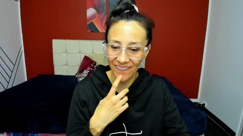 ABRIL online show from 01-12-25, 10:02