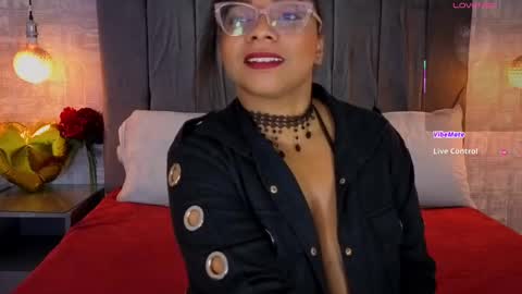 abrilsantana_ online show from 10-05-25, 04:00