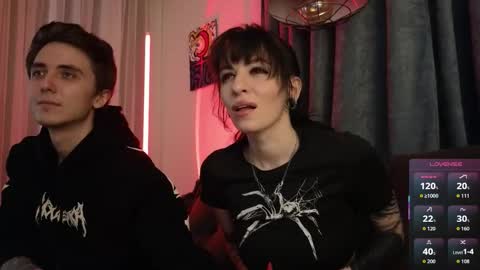 Snapshot of abyssknight666 chatting on 10-27-25, 08:57 HellKnight online show from 10-27-25, 08:57